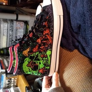 Brand new Converse men's size10 hi top